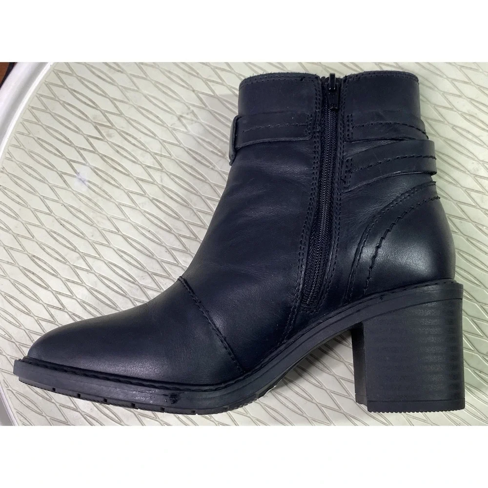 Clarks collection women